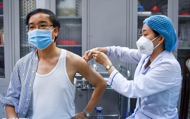 Việt Nam đã tiêm hơn 257 triệu liều vaccine COVID-19, nhưng tỷ lệ mũi 3 và 4 ở nhiều nơi rất thấp