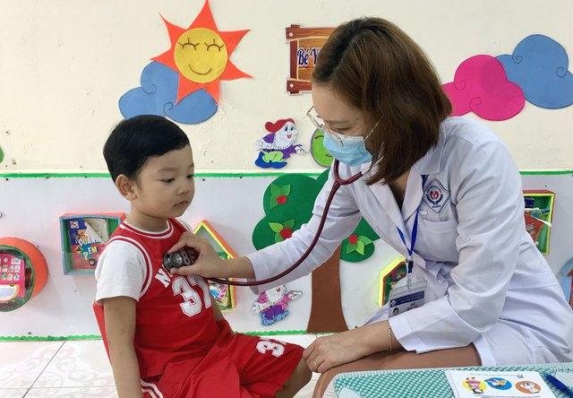 Trẻ sốt, nôn, tiêu chảy… có phải do Adenovirus?  Lời khuyên của chuyên gia Nhi khoa dành cho các bậc cha mẹ - Ảnh 5.
