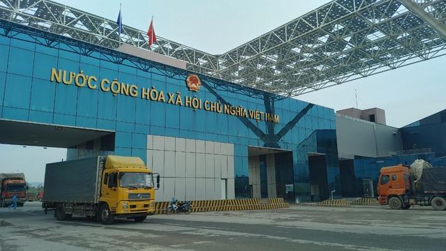 Quảng Ninh: Dừng xét nghiệm COVID-19 đối với người và hàng hóa tại cửa khẩu Móng Cái - Ảnh 1.