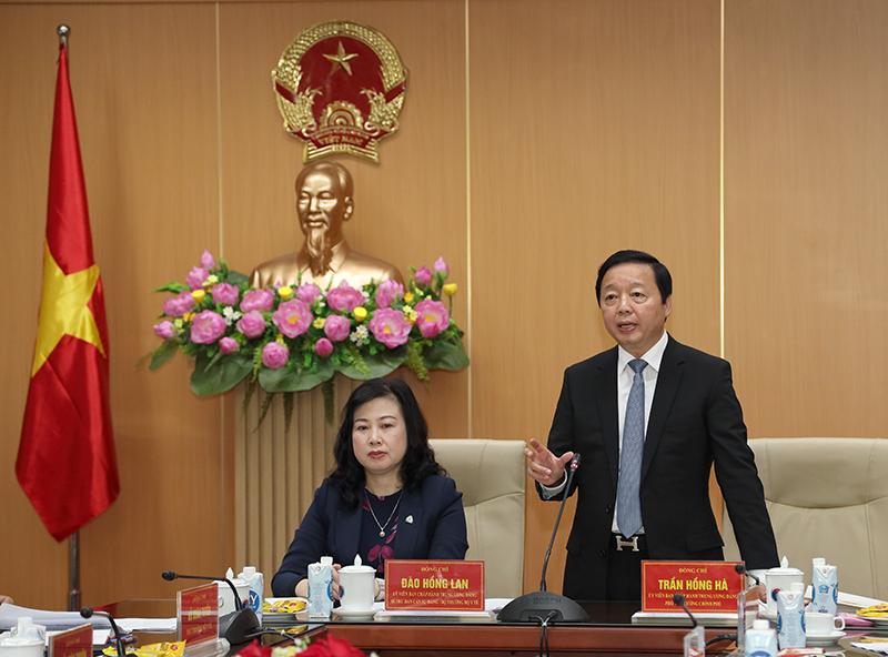 Phó Thủ tướng Trần Hồng Hà: Các bộ, ngành phải vào cuộc cùng Bộ Y tế khắc phục khó khăn, vướng mắc  - Ảnh 2.